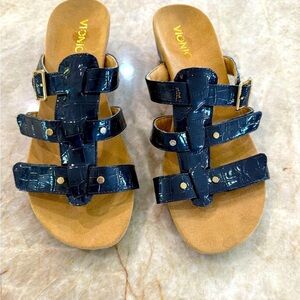 Vionic Navy blue alligator embossed Velcro adjustable straps Sandals for Women